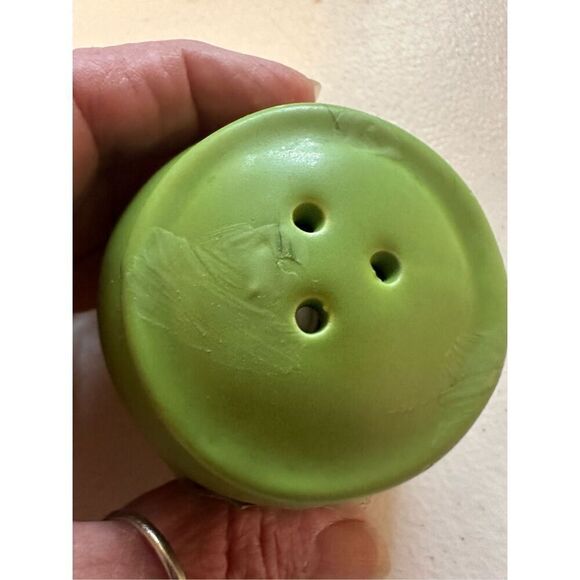 Rae Dunn Artisan Collection "BOO!" & "EEK!" Halloween Salt & Pepper Shakers - Picture 3 of 6